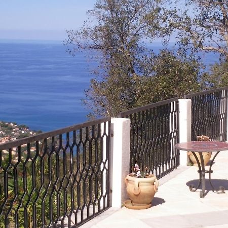 Incantevole Villa Con Vista Mozzafiato Cefalú Exterior foto